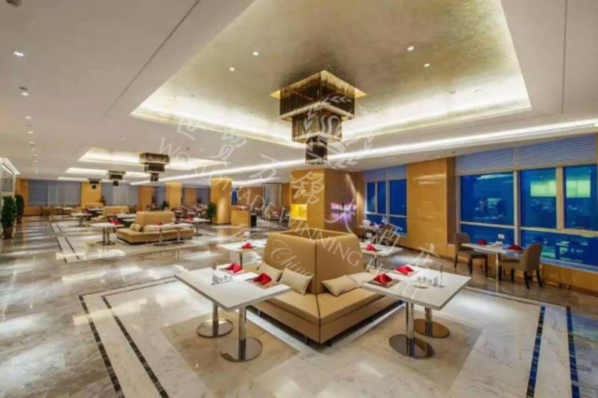 World Trade Winning Hotel Jilin Exteriör bild
